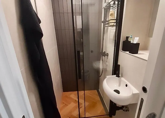 Gg Art Iii Apartma *